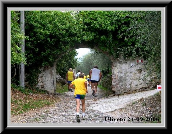 Passaggio sotto l'Arco  !!.jpg