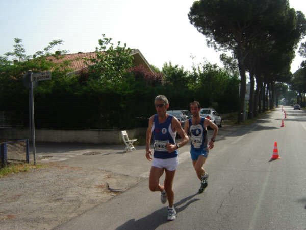 15° km. mezza maratona Pisa 17.05.09 009.jpg