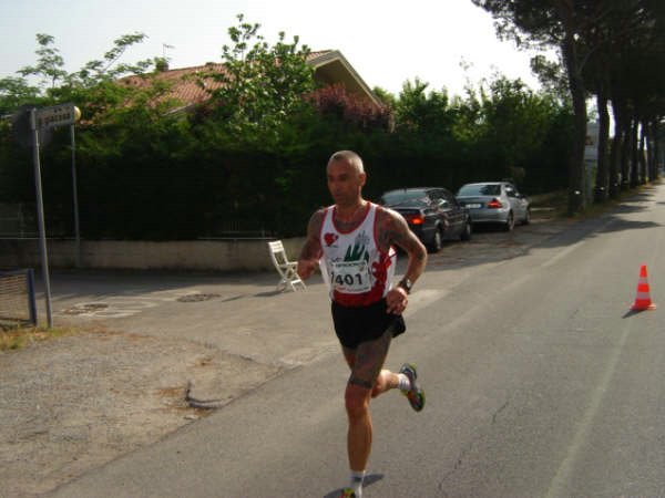 15° km. mezza maratona Pisa 17.05.09 0101.jpg