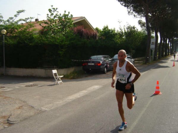 15° km. mezza maratona Pisa 17.05.09 013.jpg