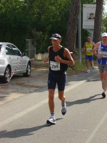 15° km. mezza maratona Pisa 17.05.09 067.jpg