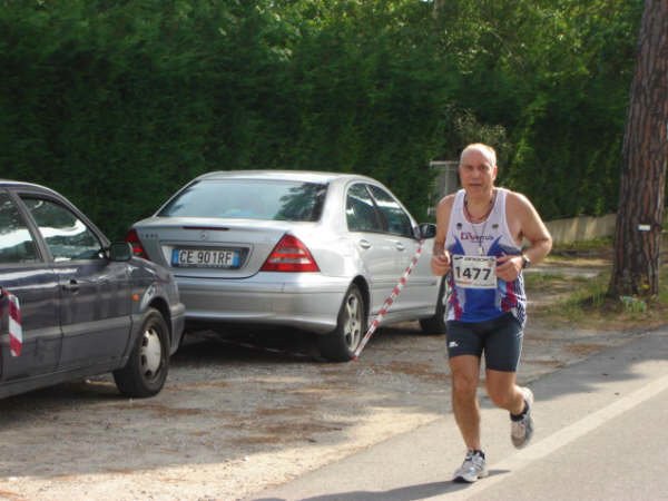 15° km. mezza maratona Pisa 17.05.09 069.jpg