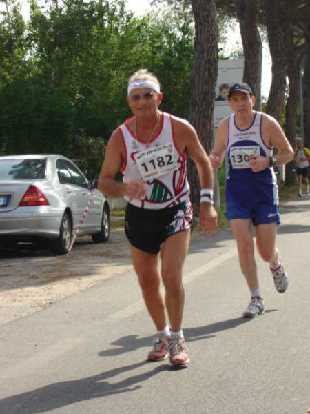 15° km. mezza maratona Pisa 17.05.09 076.jpg