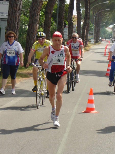 36° km.  Maratona di Pisa 17.05.09 005.jpg