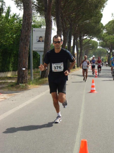 36° km.  Maratona di Pisa 17.05.09 037.jpg