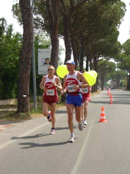 36° km.  Maratona di Pisa 17.05.09 044.jpg