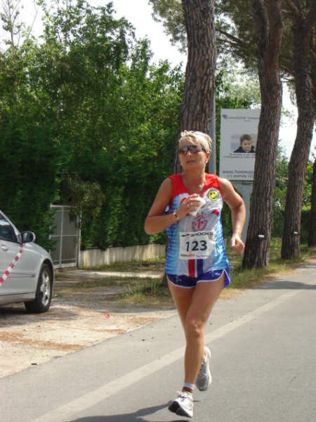 36° km.  Maratona di Pisa 17.05.09 070.jpg