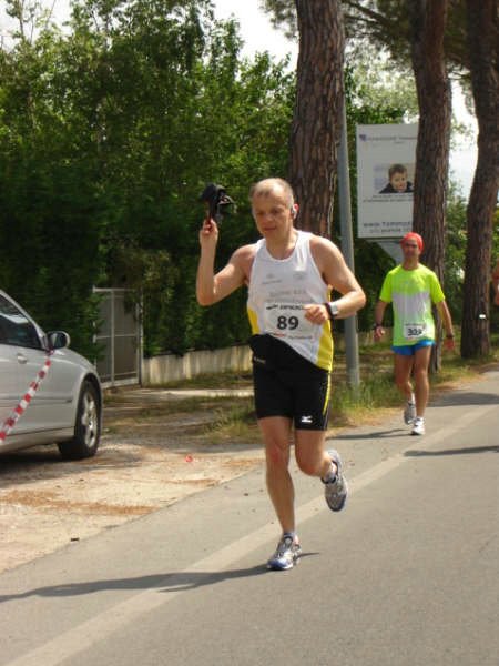 36° km.  Maratona di Pisa 17.05.09 073.jpg