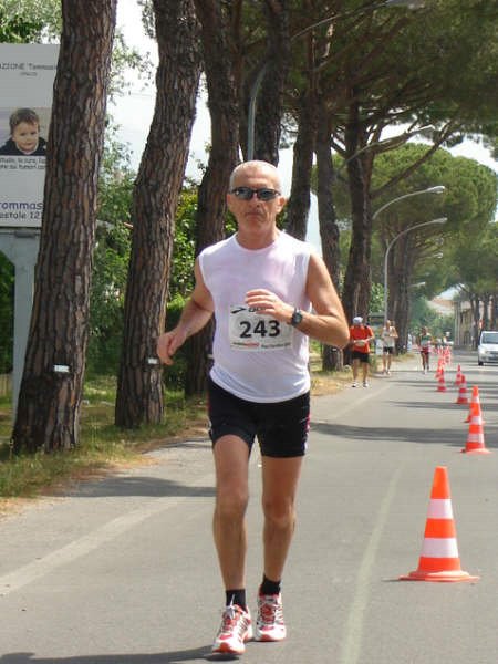 36° km.  Maratona di Pisa 17.05.09 099.jpg