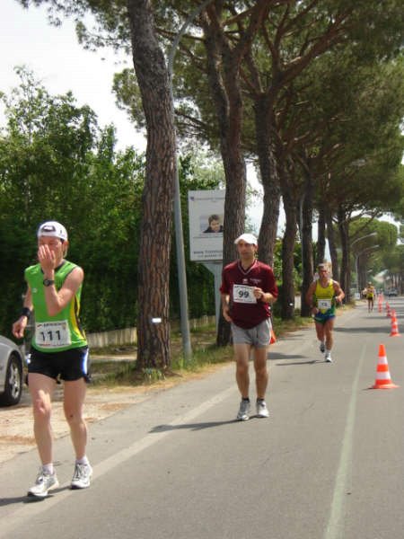 36° km.  Maratona di Pisa 17.05.09 110.jpg