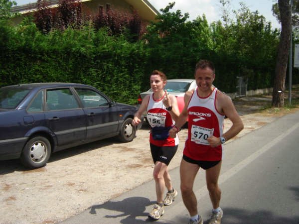 36° km.  Maratona di Pisa 17.05.09 129.jpg