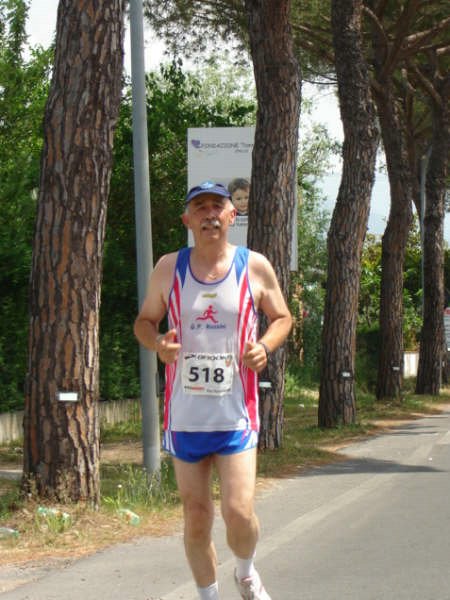 36° km.  Maratona di Pisa 17.05.09 137.jpg