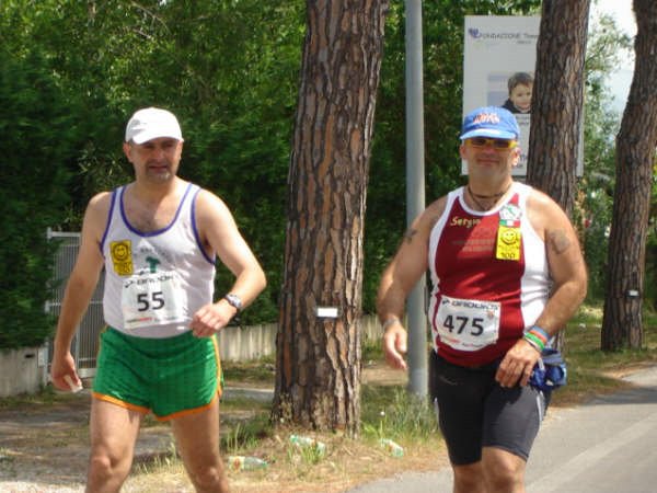 36° km.  Maratona di Pisa 17.05.09 140.jpg