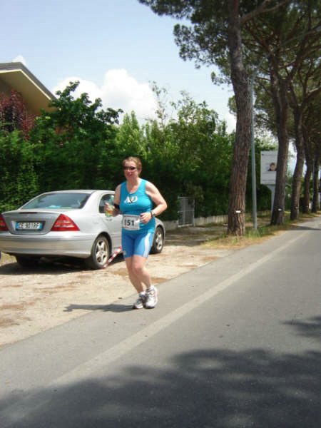 36° km.  Maratona di Pisa 17.05.09 142.jpg