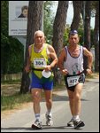 36° km.  Maratona di Pisa 17.05.09 131.jpg